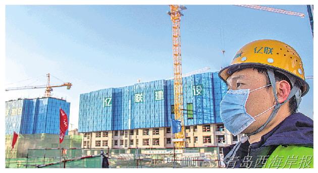 建设中的西海岸文化大厦。□张帆 摄 建设中的西海岸文化大厦。□张帆 摄